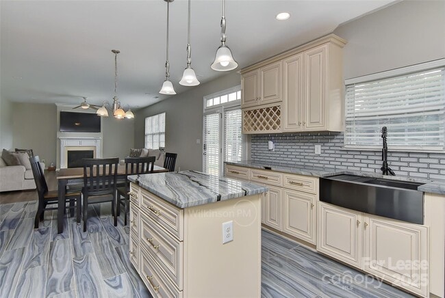 Building Photo - 15723 Wood Duck Crossing Dr