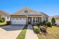 Building Photo - 2561 Lantana Ln