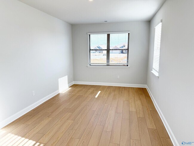 Building Photo - 218 Stockyard Cir