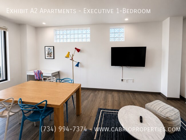 Building Photo - Exhibit A2 Apartments-Executive 1-Bedroom