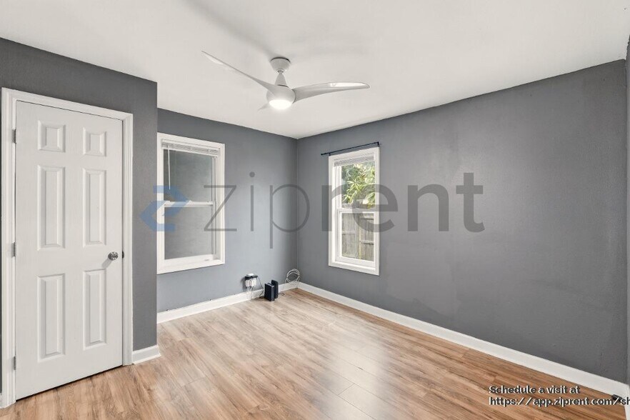 Building Photo - 1612 E Sitka St