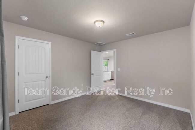 Building Photo - 3210 Electra Dr