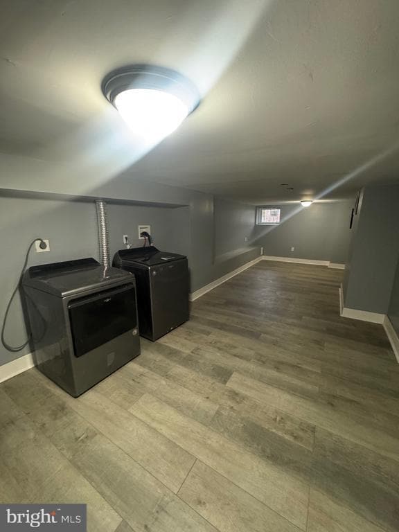 Building Photo - 3221 Lyndale Ave