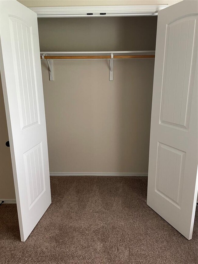 Building Photo - 3473 Pauling Loop