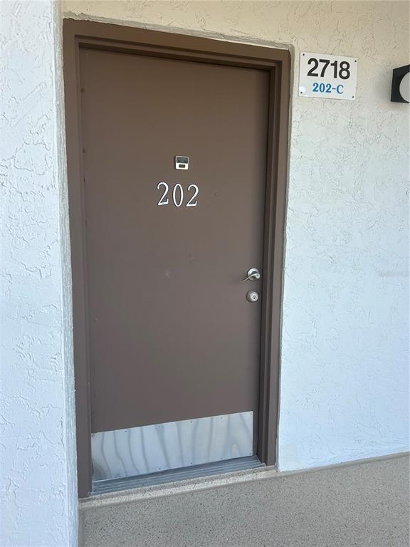 Building Photo - 2718 Orchid Oaks Dr