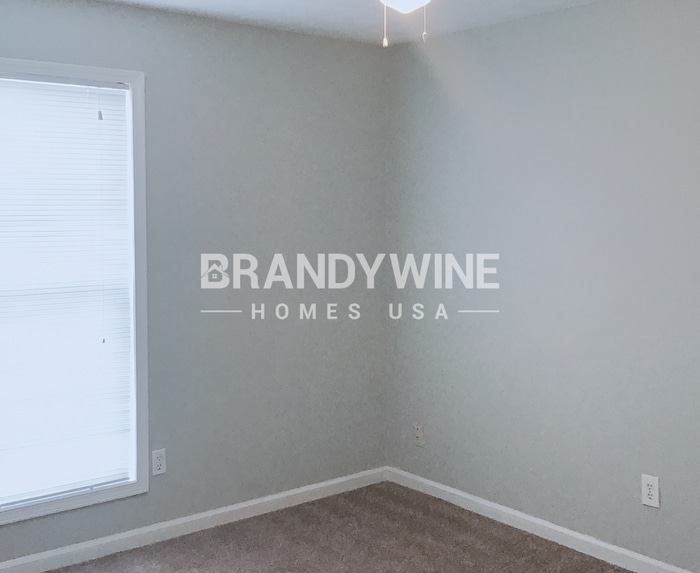 Building Photo - 5900 Homestead Cir