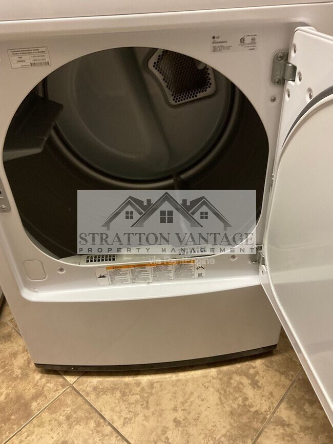 Building Photo - 5437 W Maldonado Rd