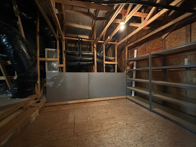 Building Photo - 4640 Blackmuir Wood Cir