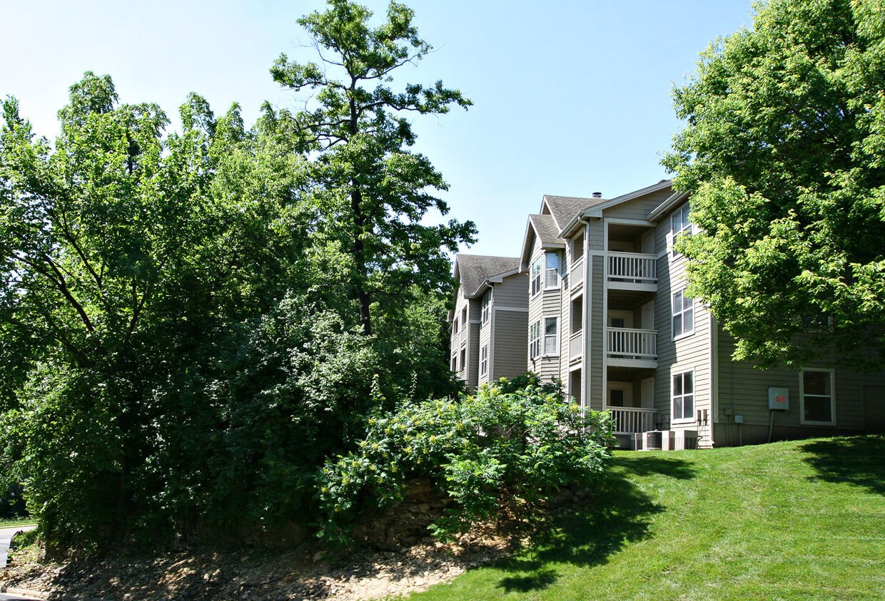 Stone Ridge Apartments Overland Park