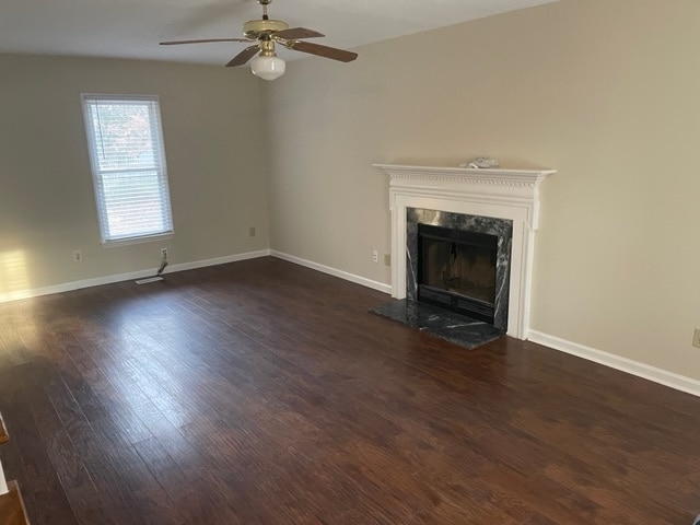 Building Photo - 4028 Iron Horse Rd