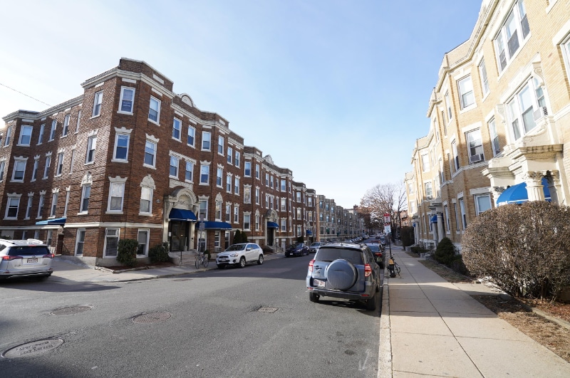 Building Photo - 232 Kelton St