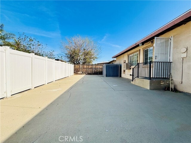 Building Photo - 7760 Aspen Ave