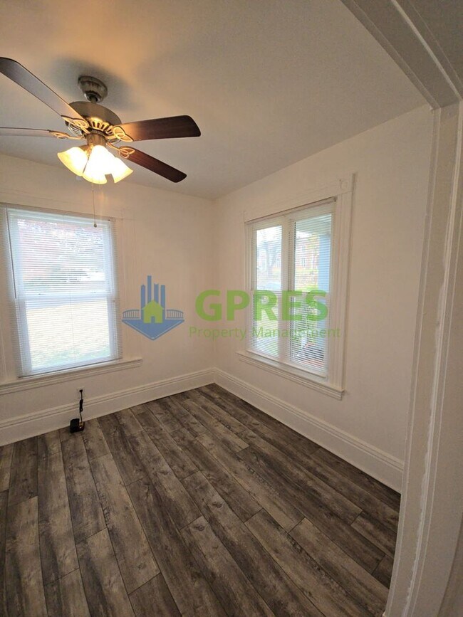 Building Photo - 159-161 Freeport Rd