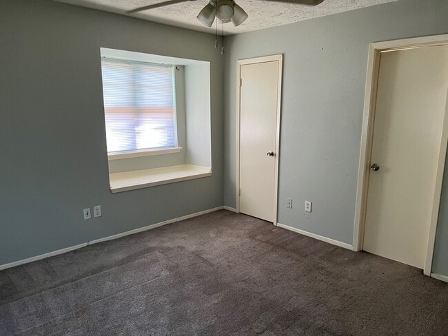 Building Photo - 18506 Andalusian Dr