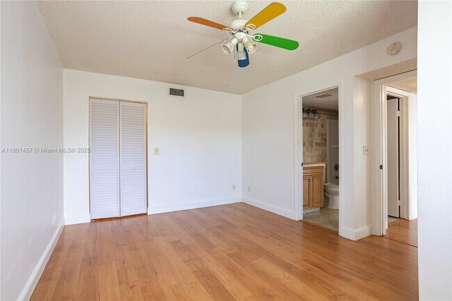 Building Photo - 9044 W Atlantic Blvd