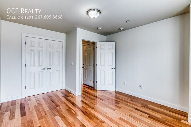 Building Photo - 4122 Haverford Ave