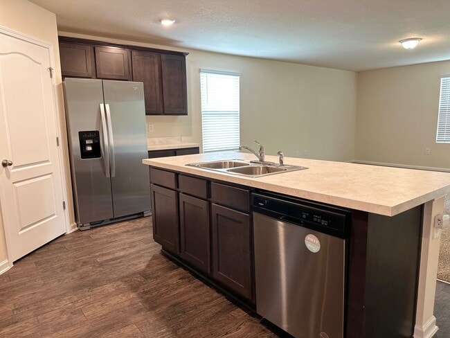 Building Photo - Resort Style Amenities! Lawn Care Included! Easy Access to Wildlight, Fernandina Bch, Jax