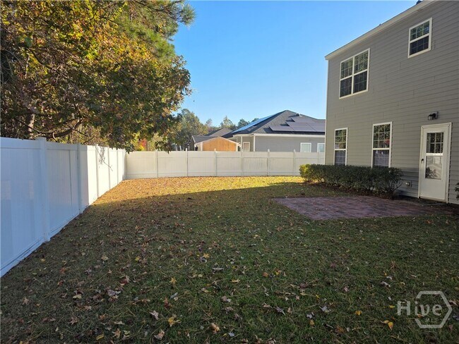 Building Photo - 829 Hyacinth Cir