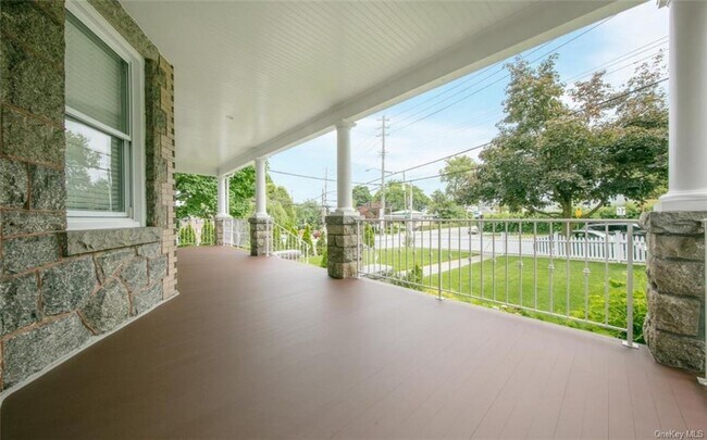 Building Photo - 216 Fenimore Rd