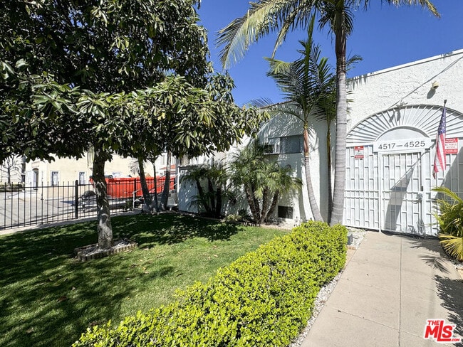 Building Photo - 4517 Franklin Ave