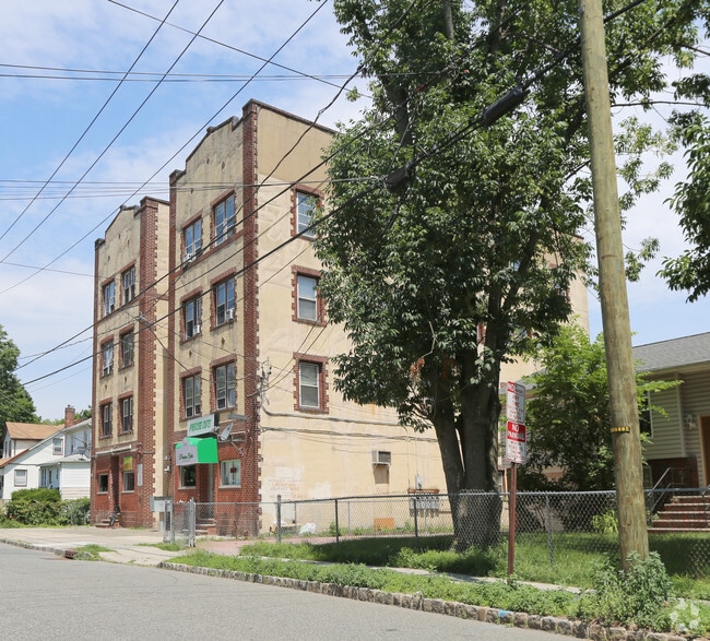 Primary Photo - 191 1st St