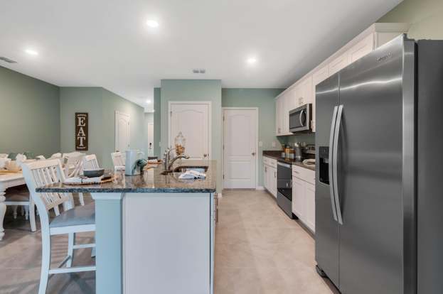 Building Photo - 4 BELLA LAGO Cir