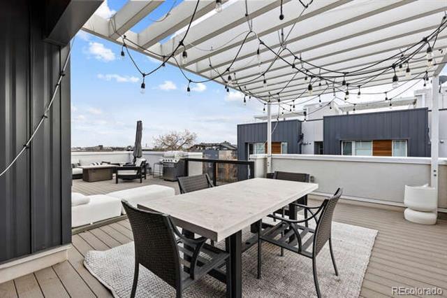 Building Photo - 1711 King St