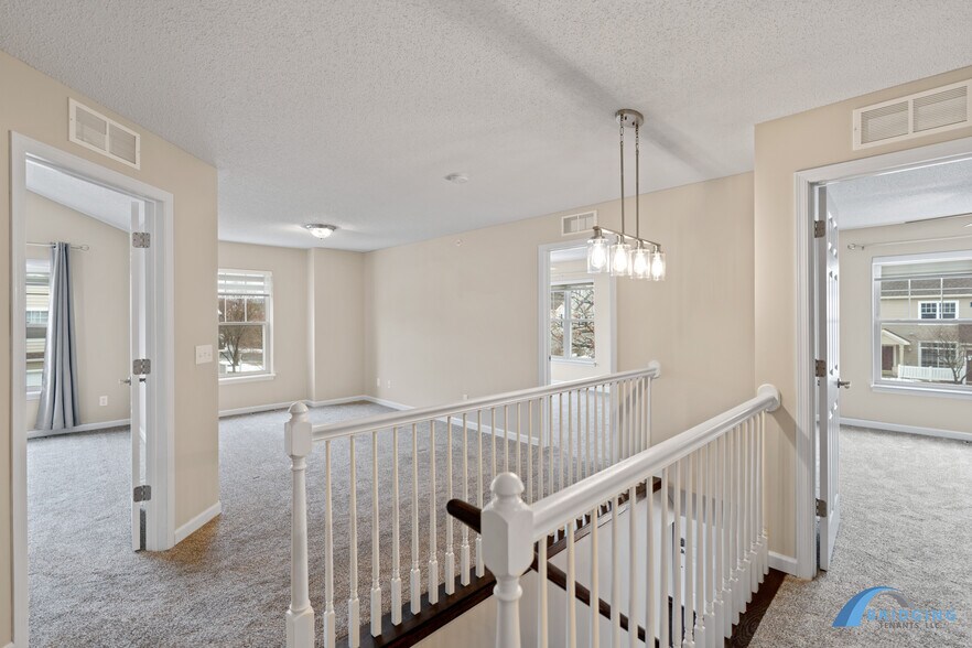 Stairwell & Loft Area - 5050 Holly Ln N