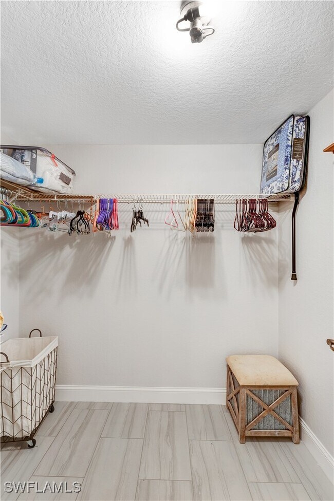 Building Photo - 4530 Botanical Pl Cir