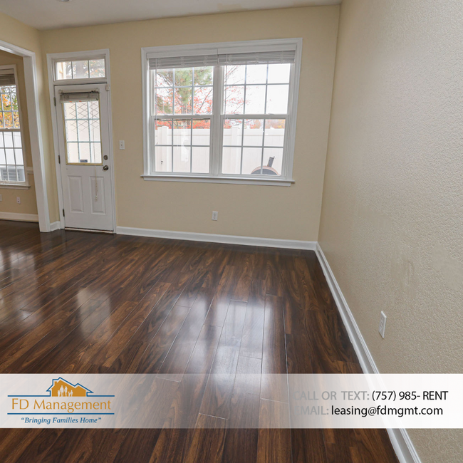 Building Photo - 3br close to bases and shopping with minim...