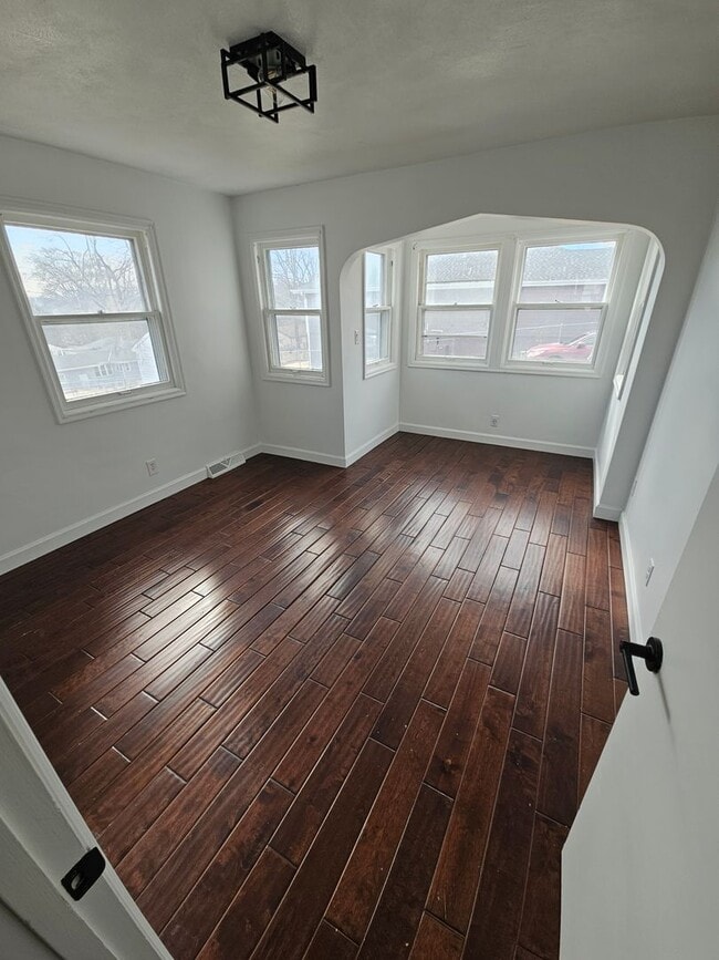 Building Photo - 4501 Browne St