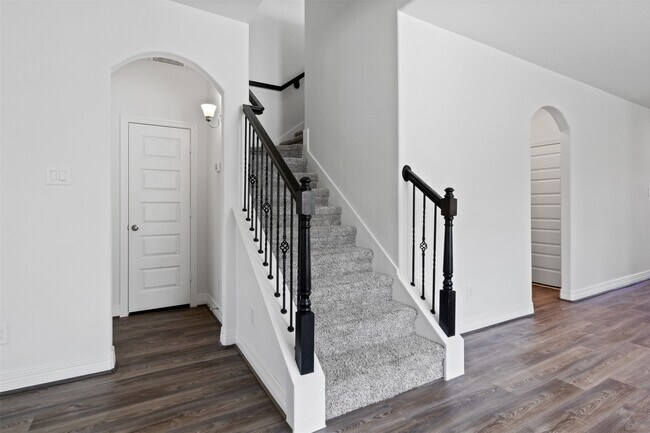 Building Photo - 3307 Avary River Ln