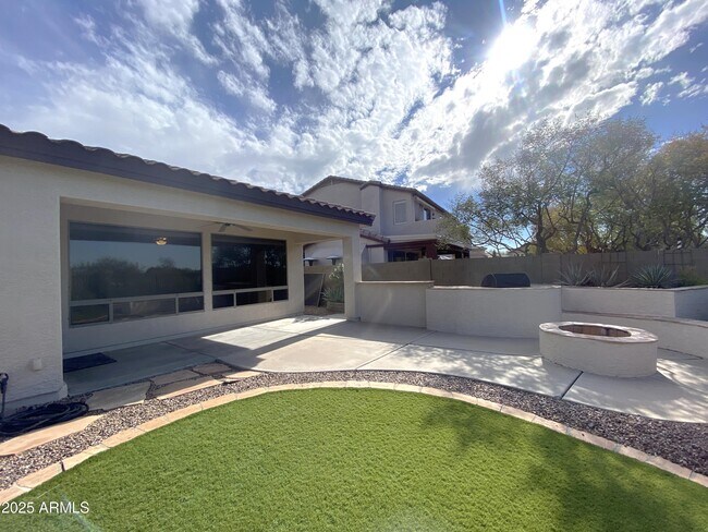 Building Photo - 40320 N Exploration Trail