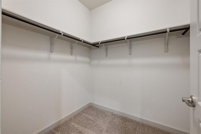 Building Photo - 253 Deserti Rd