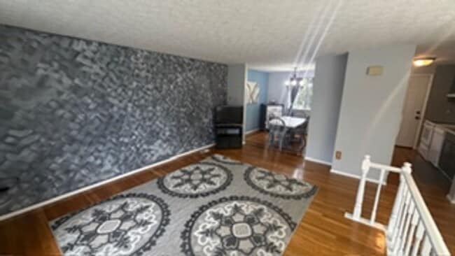 Building Photo - 3886 Farm Brook Ln