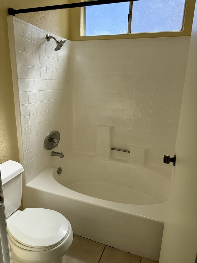 Building Photo - 15680 Shadow Mountain Ln