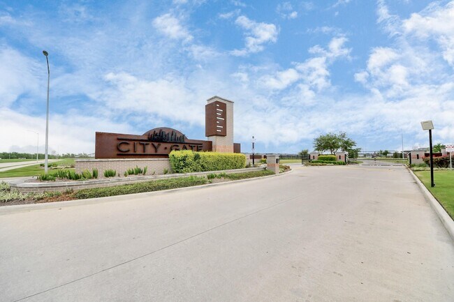 Building Photo - 12234 City Rose Ct