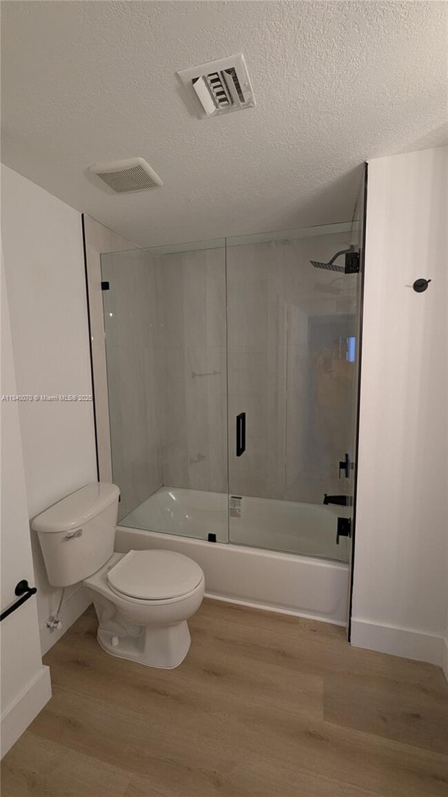 Building Photo - 3500 Coral Wy