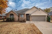 Building Photo - 3800 SE 8th St