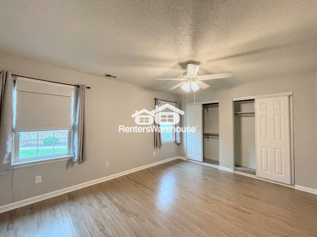 Building Photo - 1305 Quail C