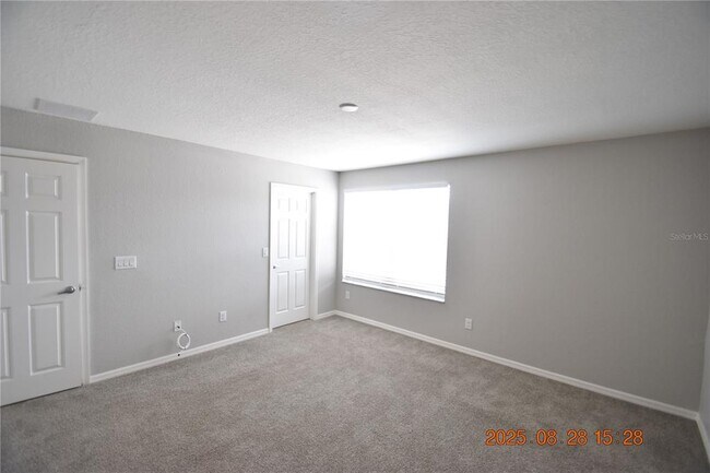 Building Photo - 27525 Desert Willow Way