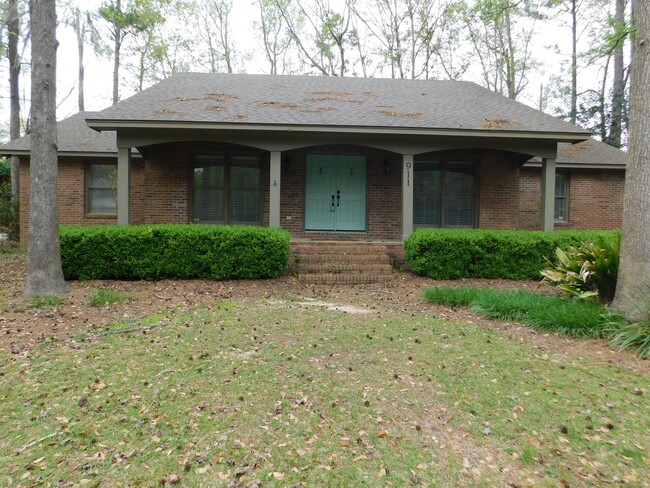 Primary Photo - Magnolia Plantation Home