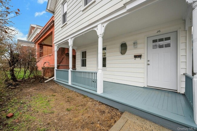 Building Photo - 25 S Washington St