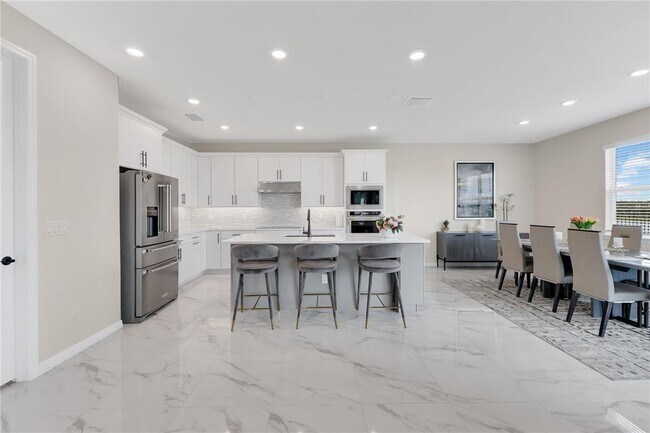 Building Photo - 6920 Rosy Sky Ave