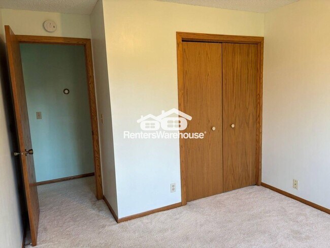 Building Photo - 7226 Hunters Run