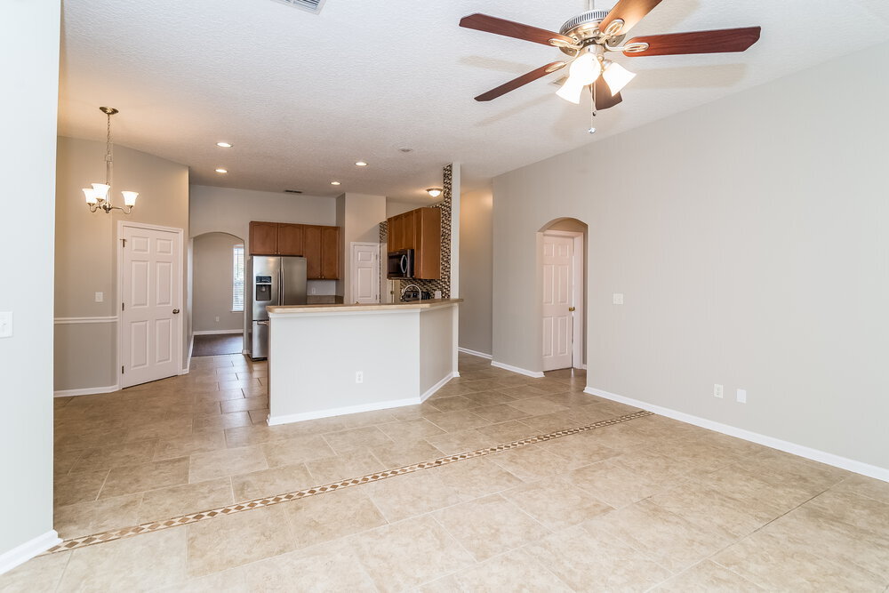 Building Photo - 2917 Thorncrest Dr