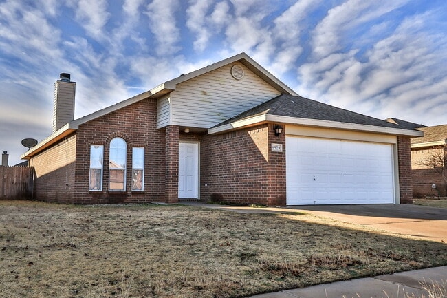 Primary Photo - 6 month, 9 month or 12 month leases availa...