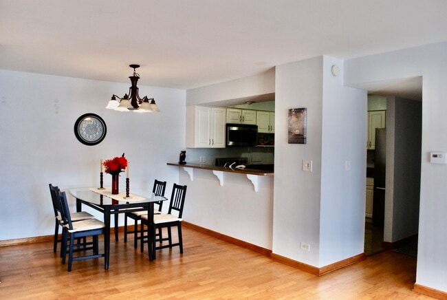 Building Photo - 4710 Euclid Ave