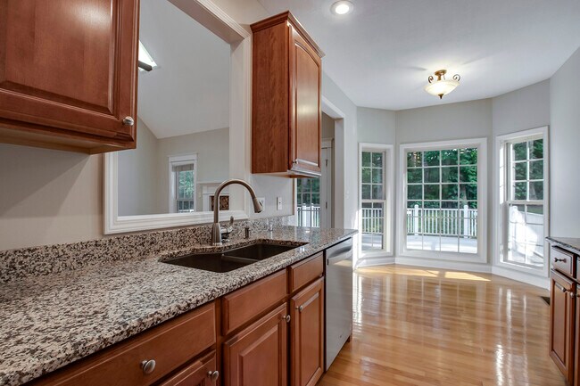 Building Photo - 115 Oligi Ln