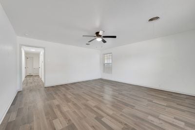 Building Photo - 725 W Brock St